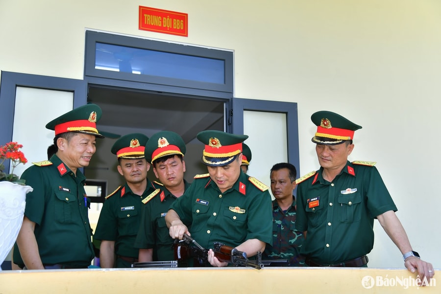 Cục Hậu cần - Kỹ thuật Quân khu 4 kiểm tra công tác an toàn vệ sinh lao động, phòng chống cháy nổ tại Nghệ An