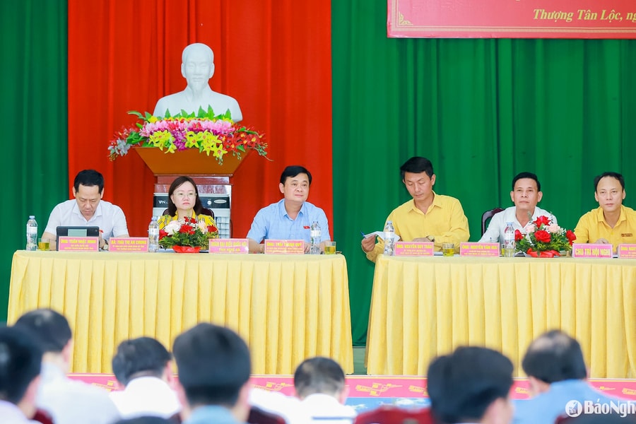 Cử tri huyện Nam Đàn đề nghị ưu tiên sử dụng trụ sở dôi dư làm cơ sở y tế, giáo dục, không gian cộng đồng