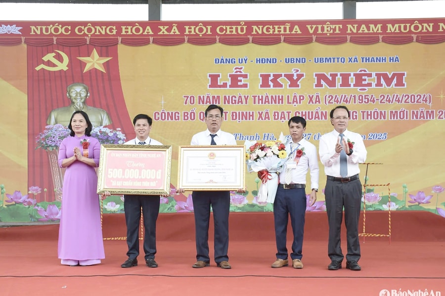 Kỷ niệm 70 năm thành lập xã Thanh Hà và đón nhận Bằng công nhận đạt chuẩn nông thôn mới