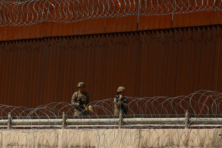 Mỹ lập khu vực quân sự mới dọc biên giới với Mexico