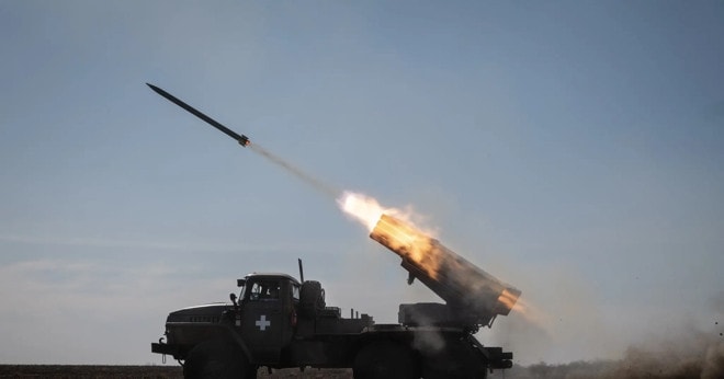 ‘Phép thử’ của Nga với Ukraine, Kiev tuyên bố bắn hạ máy bay quân sự ở Crưm