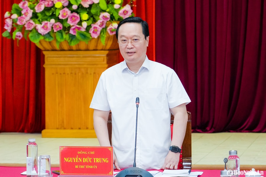 Bí thư Tỉnh ủy: Tiếp tục làm tốt công tác tư tưởng cho cán bộ, đảng viên, nhân dân trong quá trình sắp xếp đơn vị hành chính cấp xã