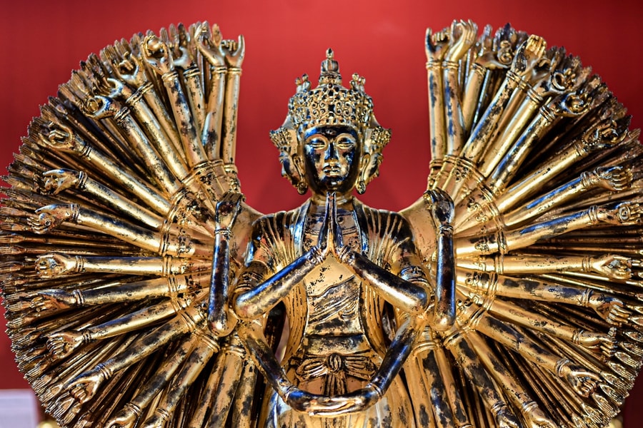 Chiêm ngưỡng phiên bản đặc biệt của các bảo vật quốc gia về Phật giáo