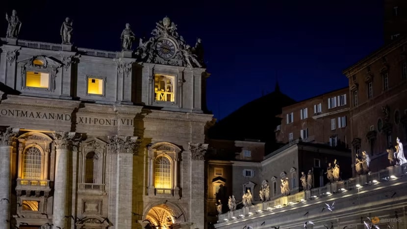 Thế giới dõi theo mật nghị ở Vatican, chờ 'khói trắng' báo hiệu tân Giáo hoàng