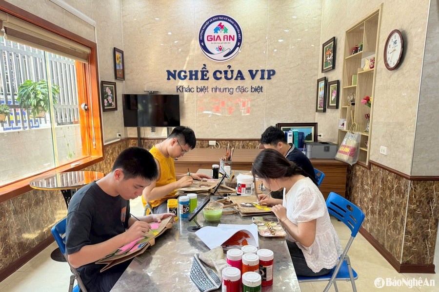 Nơi viết tiếp ước mơ cho những học trò đặc biệt