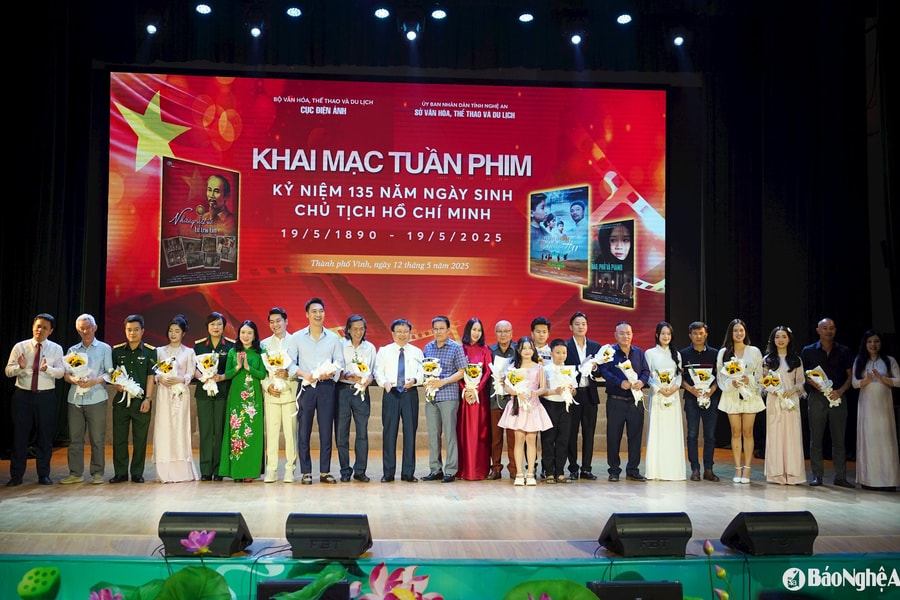 Khai mạc tuần phim kỷ niệm 135 năm Ngày sinh Chủ tịch Hồ Chí Minh