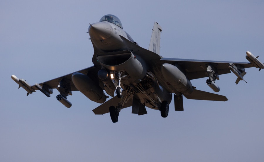 Ukraine thừa nhận mất 3 tiêm kích F-16 do phương Tây sản xuất