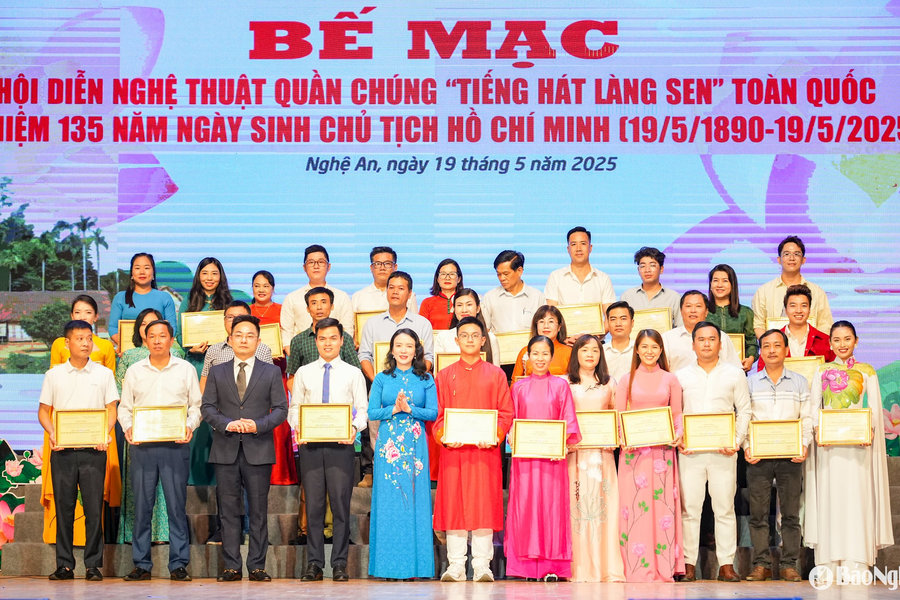 18 tiết mục đoạt giải Vàng Hội diễn Nghệ thuật quần chúng 'Tiếng hát Làng Sen' toàn quốc năm 2025