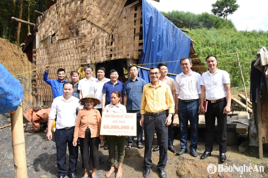 Nhóm Thiện nguyện Niềm tin hỗ trợ hộ nghèo xây nhà ở