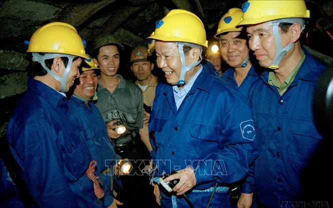 Đồng chí Trần Đức Lương - nhà lãnh đạo có nhiều đóng góp quan trọng cho sự nghiệp đổi mới, phát triển đất nước và bảo vệ Tổ quốc