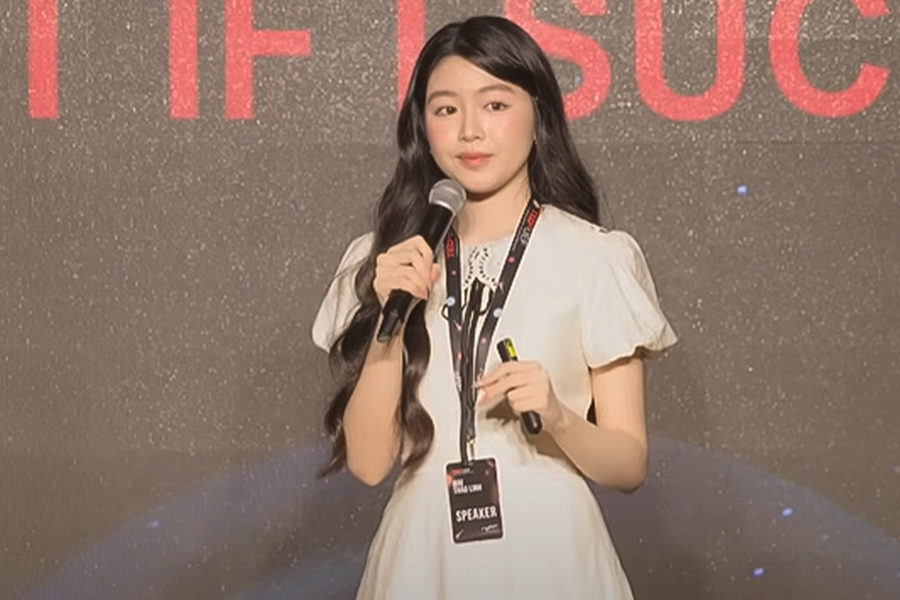 Bài hùng biện 'sinh ra ở vạch đích' của con gái Quyền Linh gây tranh luận