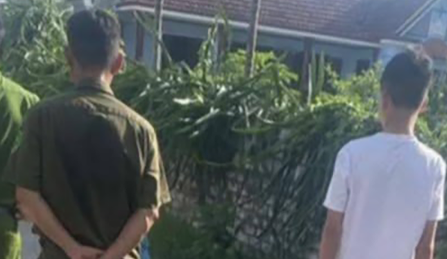 Nghịch tử sát hại mẹ, đâm trọng thương cha vì bị mắng uống rượu