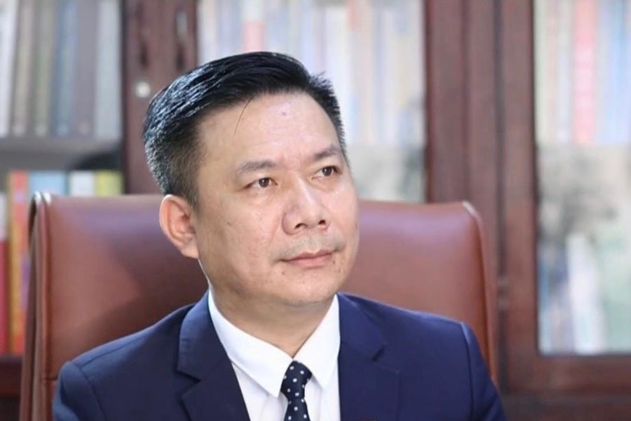 Luật sư nói gì về sự việc người nhà bệnh nhân hành hung nhân viên y tế?