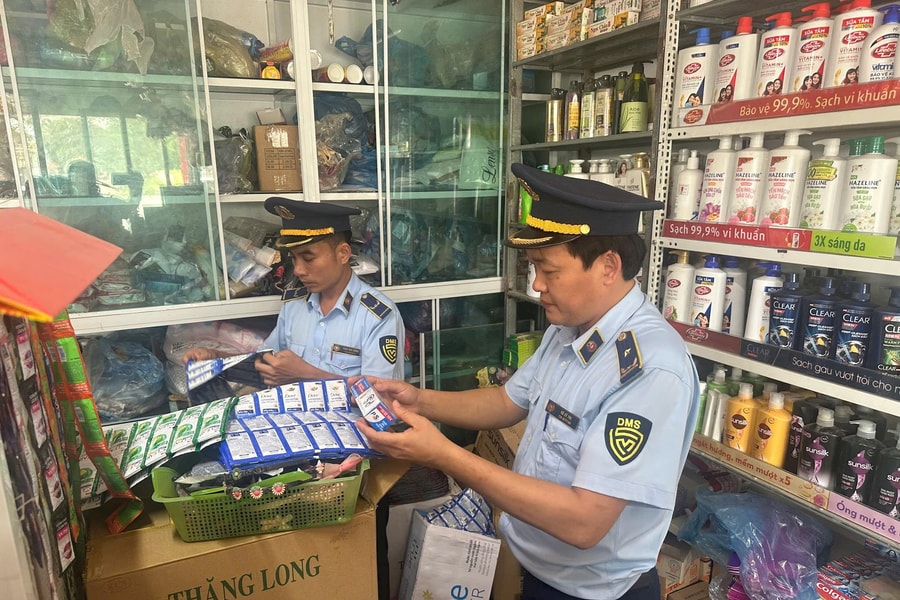 Mức xử phạt về hành vi buôn bán hàng giả mạo nhãn hàng hóa, bao bì hàng hóa?