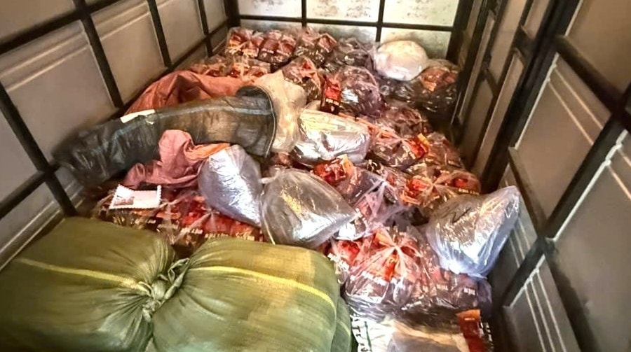 Khởi tố cặp vợ chồng làm giả 20 tấn cà phê từ bột đậu nành và phụ gia