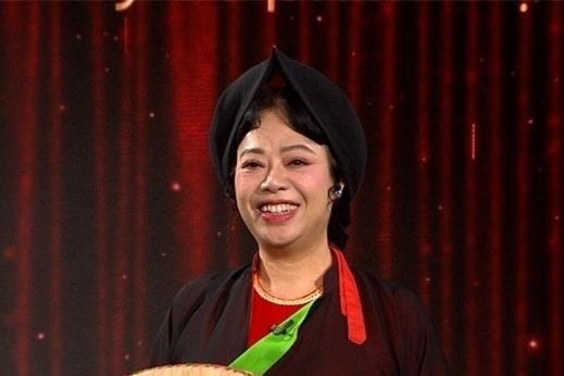 Vì sao NSND Thúy Hường 58 tuổi vẫn hot trên mạng xã hội?