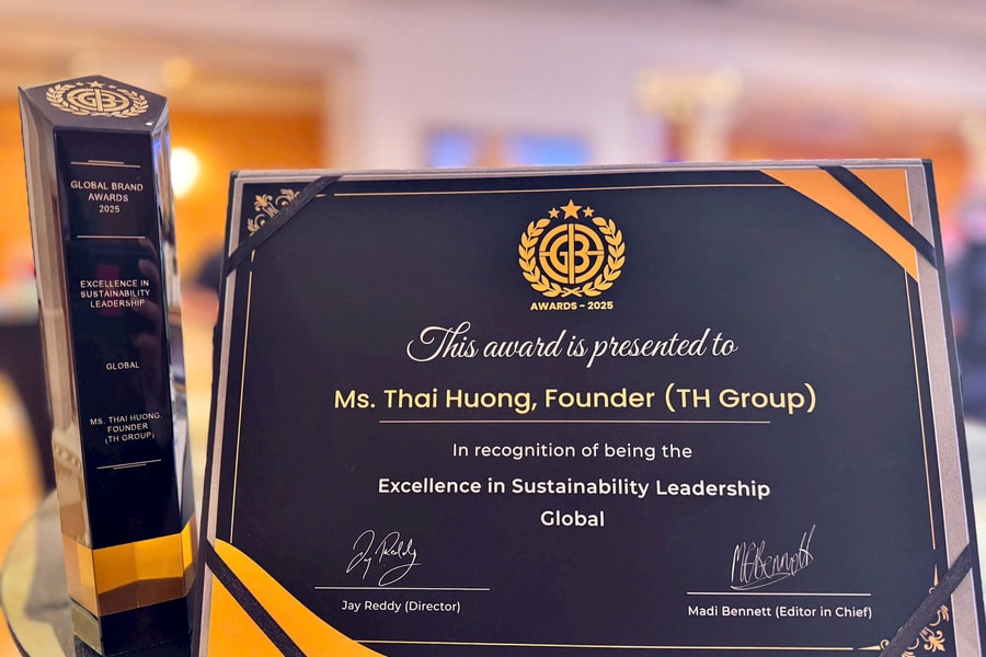 Anh hùng Lao động Thái Hương được vinh danh 'Nhà lãnh đạo xuất sắc trong Phát triển Bền vững Toàn cầu 2025'