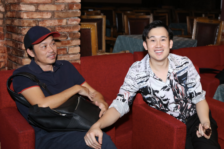 Dương Triệu Vũ lên tiếng về tin đồn Hoài Linh lâm bạo bệnh