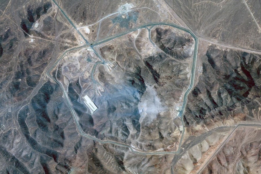 Mỹ sử dụng chiến thuật đánh lạc hướng khi tấn công Iran