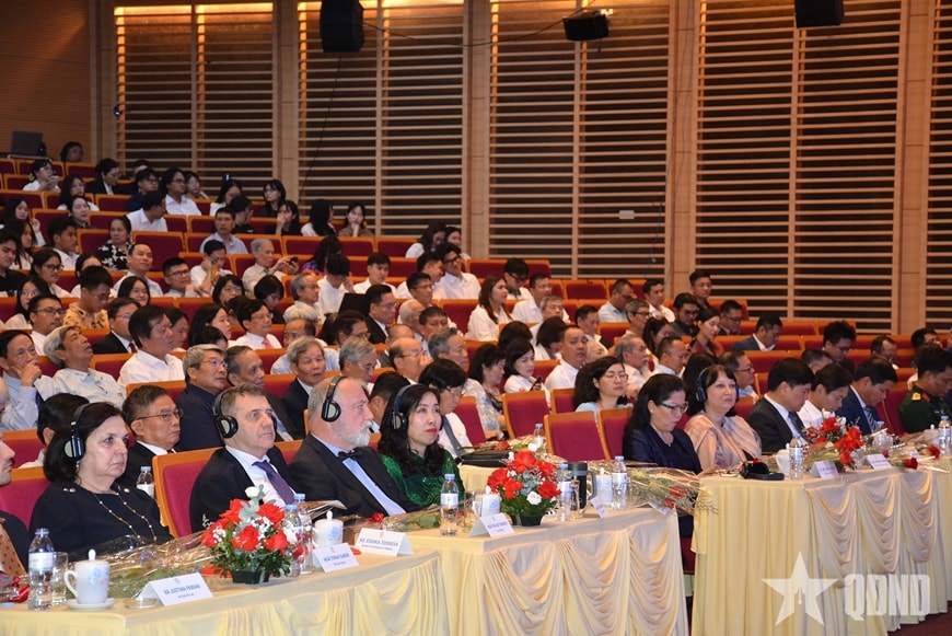 Nghệ An tham dự Hội thảo kỷ niệm 75 năm thiết lập quan hệ ngoại giao Việt Nam – Trung Đông Âu‏