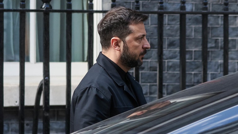 Hội nghị thượng đỉnh NATO: 'Dấu hiệu nghiệt ngã' cho Ukraine và sự dịch chuyển ưu tiên của phương Tây