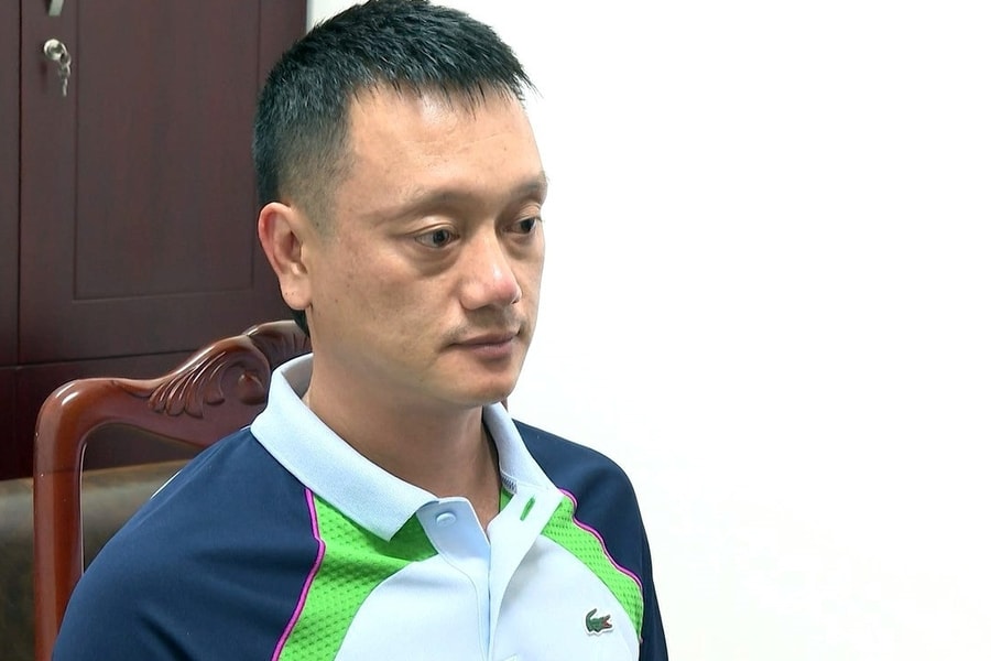 Bắt trùm giang hồ cộm cán Vi ‘ngộ’