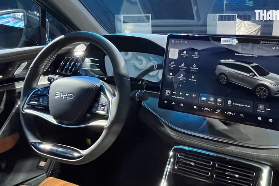 Màn hình cảm ứng trên ô tô đang gây ra nhiều bất tiện cho người dùng