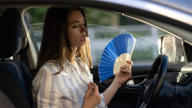 Những mẹo hay giúp làm mát ô tô nhanh chóng khi đỗ dưới trời nắng nóng