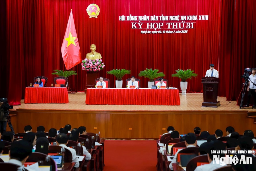 Hội đồng Nhân dân tỉnh Nghệ An thông qua 11 nhóm nhiệm vụ, giải pháp phát triển kinh tế - xã hội 6 tháng cuối năm 2025