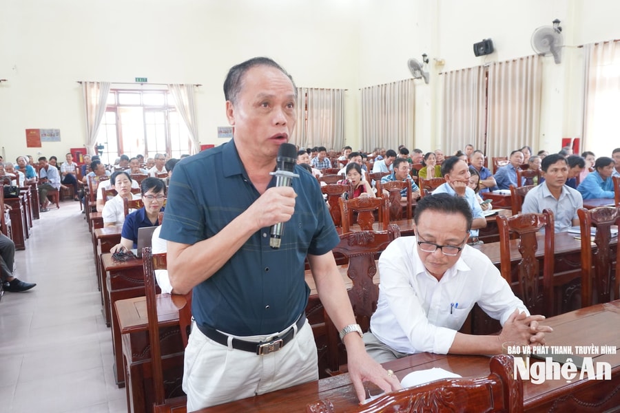 Cử tri xã Nghi Lộc kiến nghị nhiều vấn đề dân sinh tại hội nghị tiếp xúc 2 cấp