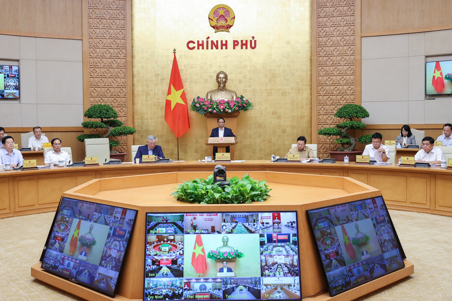 Nỗ lực cao nhất, phấn đấu hoàn thành thắng lợi các chỉ tiêu phát triển kinh tế - xã hội năm 2025