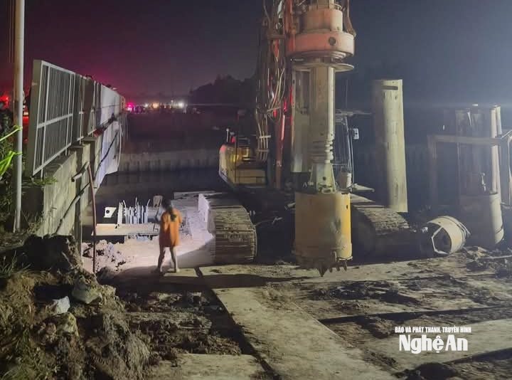 Tài xế trong vụ ô tô tông sập lan can cầu lao xuống sông đã tử vong?