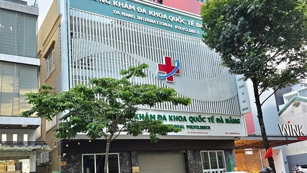 Khởi tố vụ án sử dụng bác sĩ rởm, "vẽ bệnh moi tiền" bệnh nhân trên bàn mổ