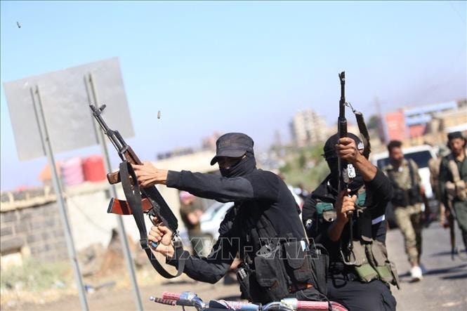 Giao tranh tái diễn bất chấp lệnh ngừng bắn toàn diện ở Syria