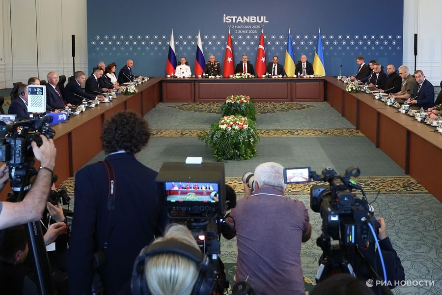 Ukraine đề nghị Nga tổ chức vòng đàm phán mới vào tuần tới