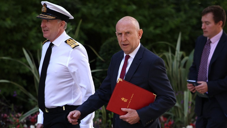 Anh-Mỹ gây sức ép lên Nga: Liệu 'chiến dịch 50 ngày' có buộc Tổng thống Putin ngồi vào bàn đàm phán?