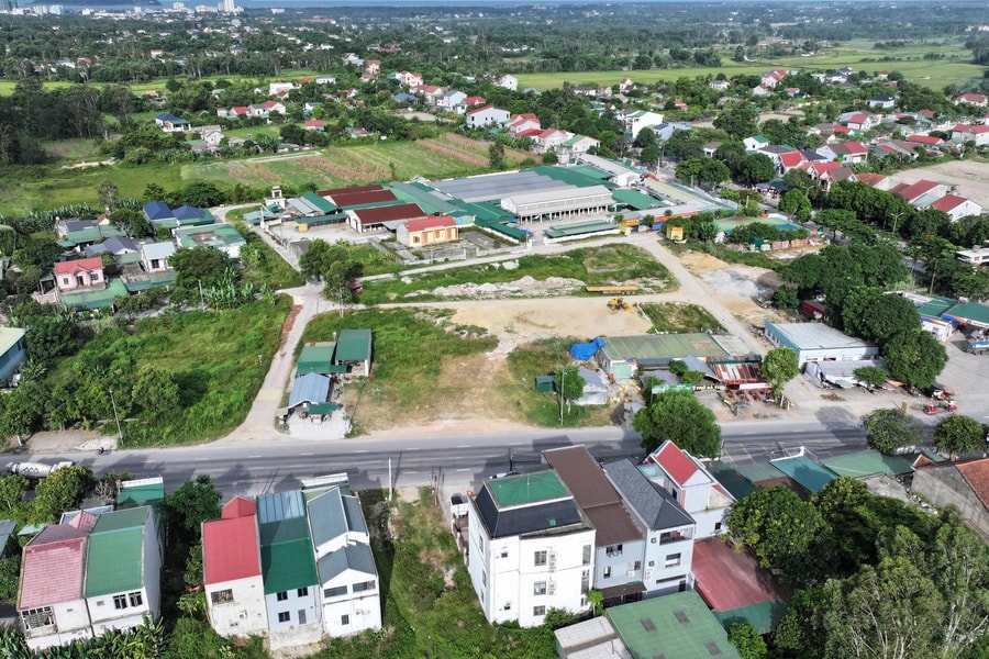 Yêu cầu Công ty TNHH Samurai xử lý các tồn tại trên khu đất thực hiện dự án chia lô đất ở tại xã Đông Lộc