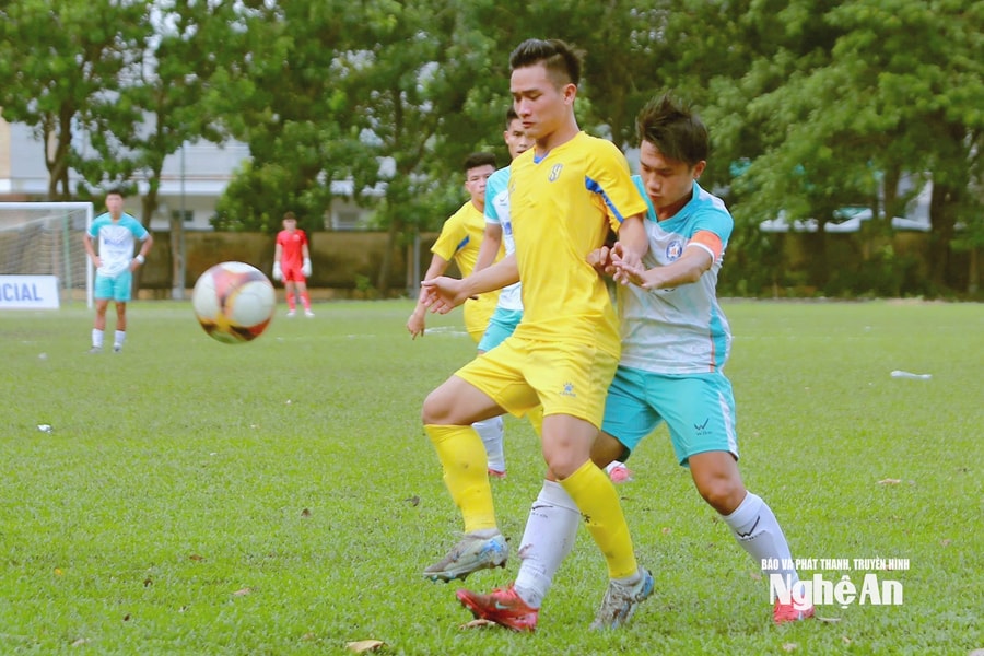 U21 Sông Lam Nghệ An cầm hoà U21 SHB Đà Nẵng, chính thức giành vé vào Tứ kết Giải U21 Quốc gia 2025