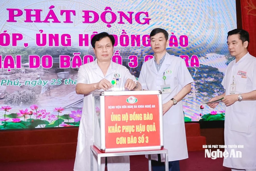 Bệnh viện Hữu nghị Đa khoa Nghệ An quyên góp 350 triệu đồng ủng hộ đồng bào vùng cao bị thiệt hại sau bão số 3