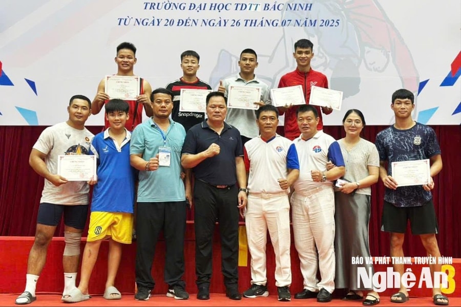 Đoàn Nghệ An giành 8 huy chương tại giải vô địch quốc gia môn võ xuất xứ từ nước Nga