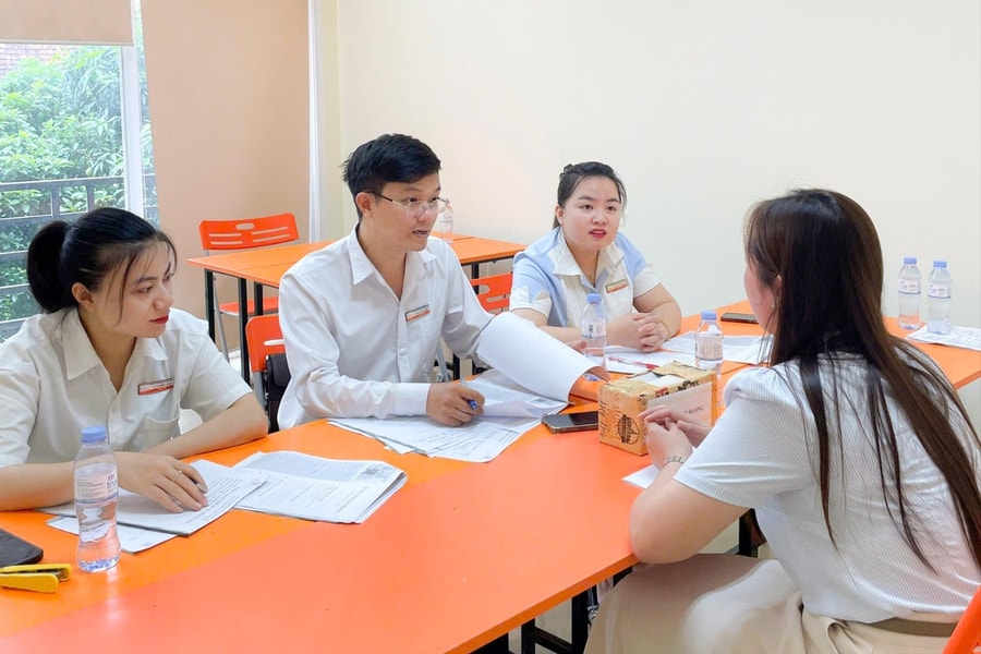 Bí quyết cho sinh viên: Tích lũy kỹ năng mềm từ câu lạc bộ, làm thêm để rộng cửa việc làm