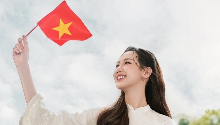 Hoa hậu Bảo Ngọc đại diện Việt Nam thi Miss World