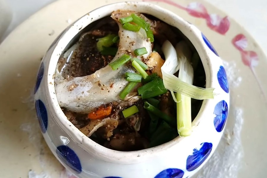 Đặc sản miền Trung mắt cá ngừ Phú Yên khiến du khách bất ngờ