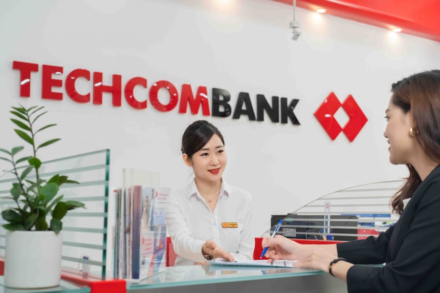 Lãi suất ngân hàng Techcombank tháng 8/2025: Giữ nguyên khung, cao nhất 5%/năm cho khách hàng Private