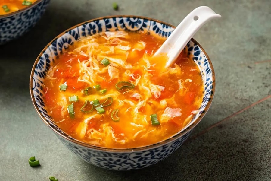 Mẹo nấu canh trứng cà chua thơm ngon, sánh mịn với hoa trứng đẹp mắt