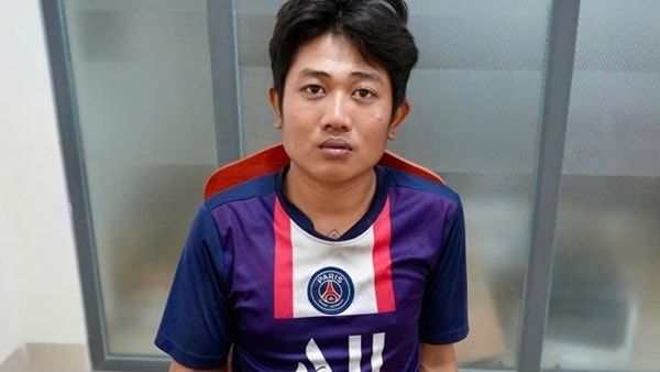 Đập phá 10 xe ô tô vì bị bạn xù cuộc nhậu