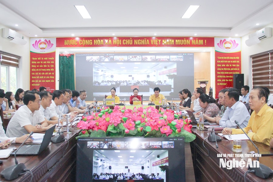 Ban Thường trực Ủy ban Trung ương MTTQ Việt Nam tổ chức hội nghị trực tuyến toàn quốc lắng nghe, giải quyết các khó khăn, vướng mắc trong sắp xếp, tinh gọn tổ chức bộ máy