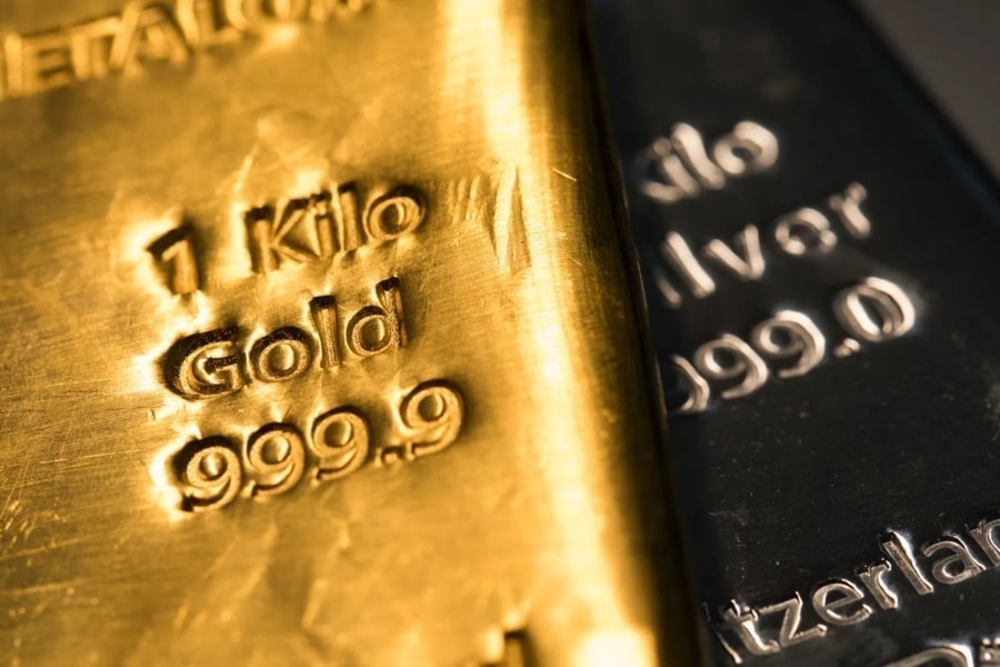 Tin kinh tế sáng 16/8: Giá vàng thế giới tăng nhẹ cuối tuần