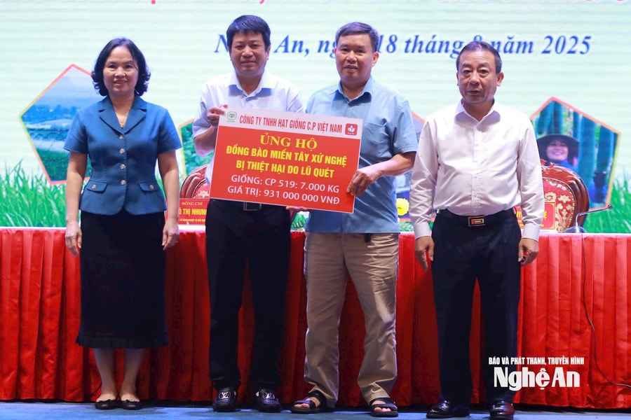 Phó Chủ tịch UBND tỉnh Nghệ An Nguyễn Văn Đệ: Phải huy động mọi nguồn lực để vụ đông thắng lợi