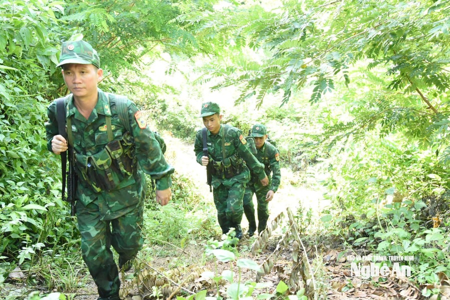 Giữ bình yên biên cương, cùng nhân dân vui đón Tết độc lập